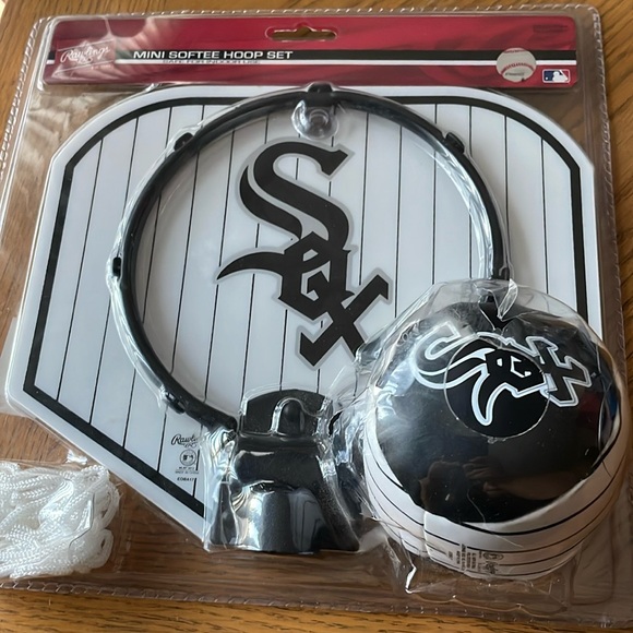 Rawlings Chicago White Sox Mini Softee Hoop Set NWT - Picture 1 of 7